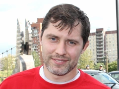 Экс-бойфренд Юлии Началовой Александр Фролов женился