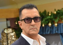 Александр Буйнов упал с лестницы и получил серьезную травму