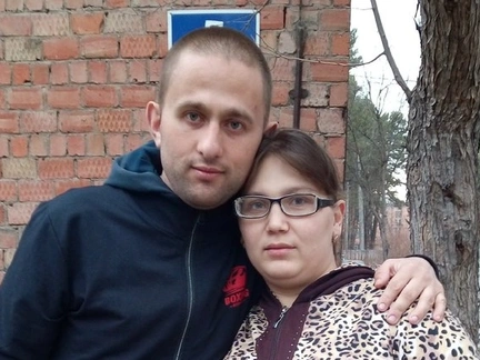 Давала алкоголь дочери и била сына, чтобы сделать инвалидом. Вся правда о горе-матери из страшного видео