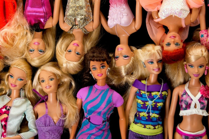почему девочки не играют в куклы