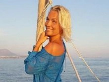 Юлия Костюшкина страдает на отдыхе без мужа
