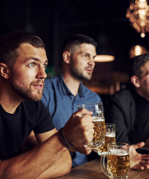 10 правил мужского поведения в баре