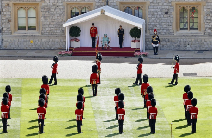 Trooping the Colour: что нужно знать об официальном дне рождения британской королевы