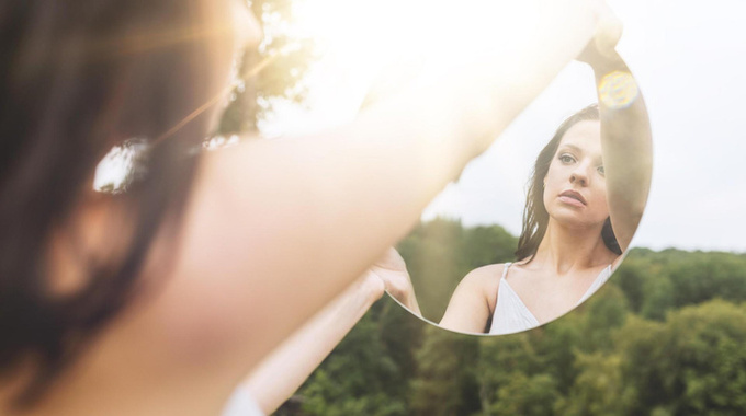 «Ай да Пушкин, ай да сукин сын!»: как лучше говорить с собой — на «ты», на «вы» или в третьем лице?