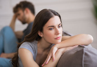 Отпугиваете мужчин: 12 ошибок, из-за которых вы не выйдете замуж — пора их исправить