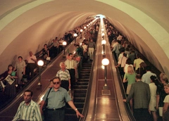 Эскалатор в один конец: страшная авария в московском метро, которую скрывали долгие годы