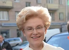 Елена Малышева оправдалась за эфир о «детях-кретинах»