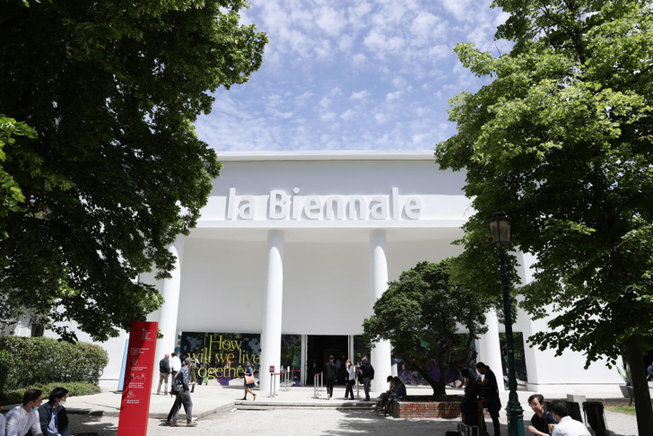 Архитектурная биеннале в Венеции: как архитектура спасает мир