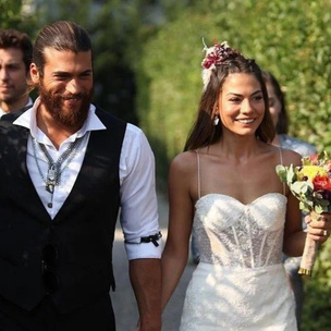 Свадьба года: как проходит подготовка к свадьбе звезды фильма «Тактика любви» Демет Оздемир? 💗