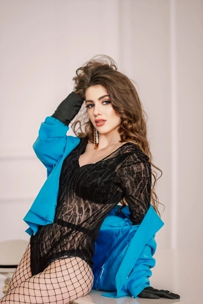 Встречай: десятая тридцатка участниц голосования MISS MAXIM 2021!