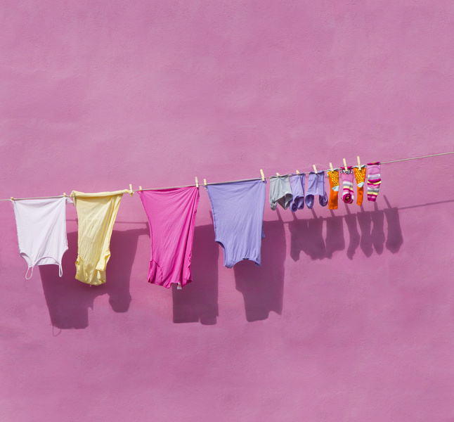 Как стирать одежду в зависимости от ее разновидностей