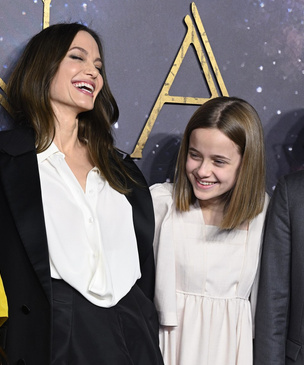 Типичный подросток: куда младшая дочь Анджелины Джоли водит свою звездную маму на шопинг?