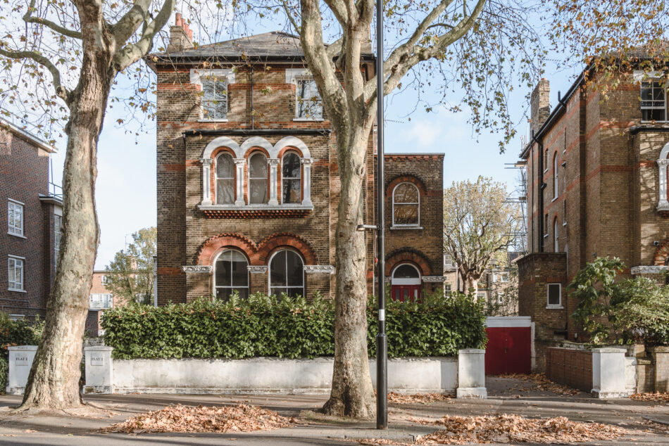 Квартира в викторианском доме, в котором ценят историю | Источник: inigo.com