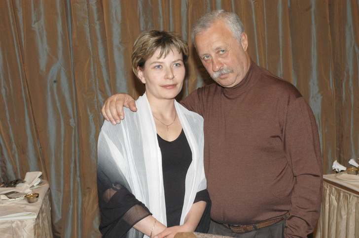Жена Якубовича о его отцовстве в 53 года: «История появления ребенка удивила Леню»