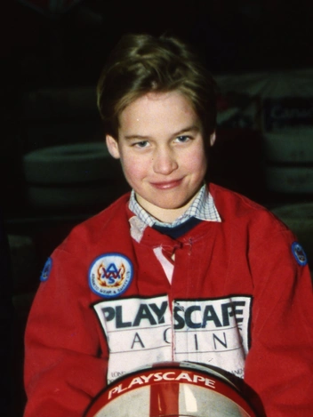 Принц Уильям на картинге в Бакмор-парке Playscape в Чатеме, 1 августа 1992