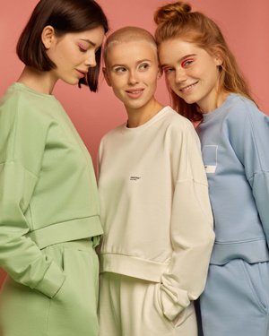 Фото №1 - Носим пастельные тона этой весной: новая коллекция INCITY X PANTONE