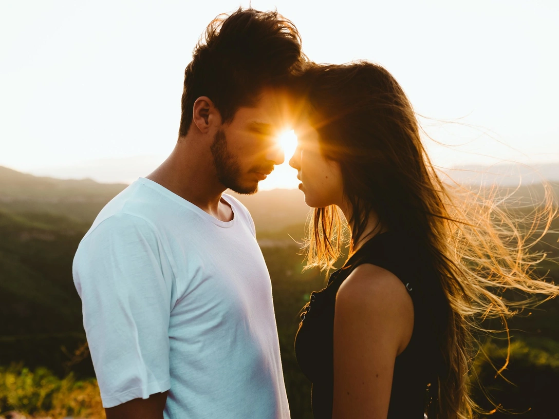 Гороскоп на неделю с 25 апреля по 1 мая: кого ждут любовные переживания, а кого — карьерный взлет | marieclaire.ru