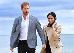 Сбежать от Сассекских: почему соседи Гарри и Меган массово съезжают из своих домов