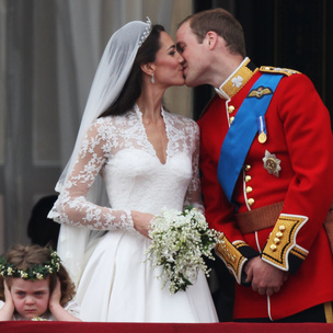 Самые смешные случайные фотографии, сделанные на королевских свадьбах