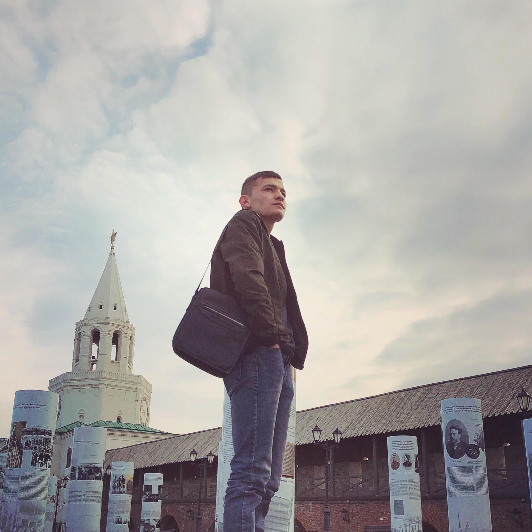 Зайнуллин ильнур разифович. Рахматуллин певец. Рахматуллин новости. Dinar rahmatullin мама. Рахматуллин певец.