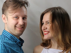 «Начинает рвать крышу»: бойфренд погибшей в бассейне с сухим льдом девушки вышел на связь