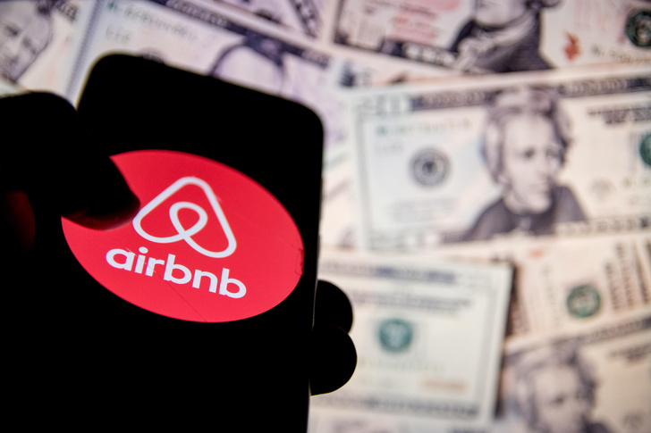 Фото №1 - Сервис Airbnb заплатил жертве изнасилования $7 млн, чтобы она молчала