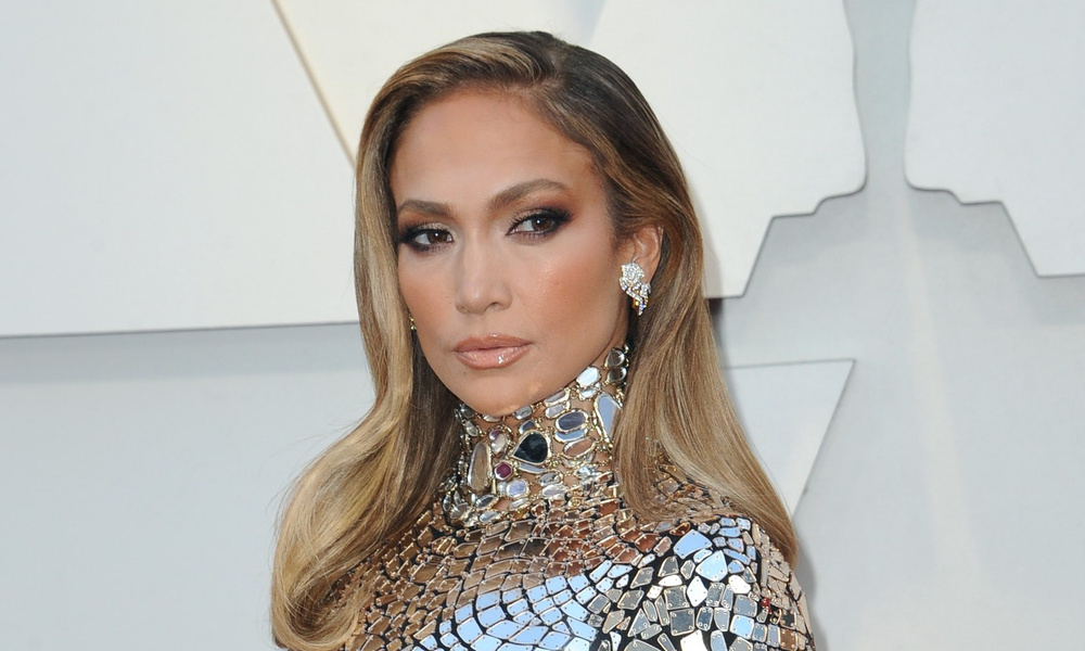 дженнифер лопес лопес. дженнифер лопес фото. долго ло. сияющий макияж звезд. неудачный макияж дженнифер лопез.