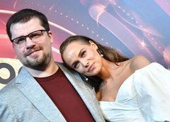 Всем сплетням назло. Катерина Ковальчук отметила день рождения рядом с Гариком Харламовым