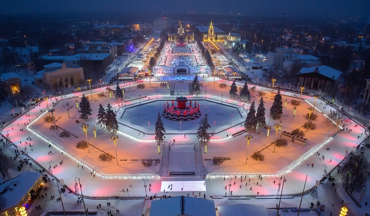 Где кататься на лыжах и коньках в Москве