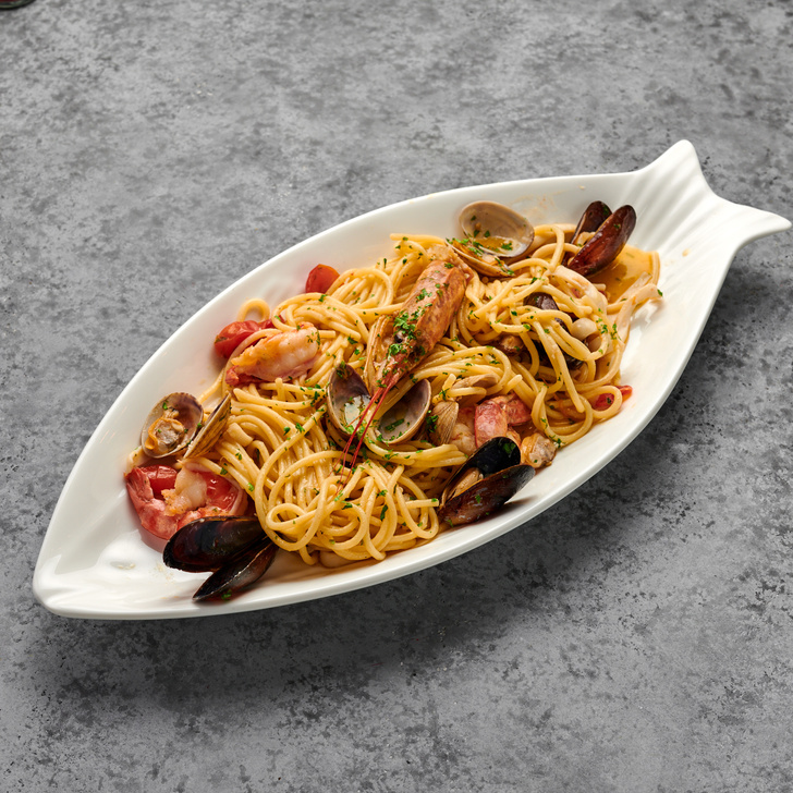Ужин по-итальянски: спагетти с морепродуктами по рецепту ресторана Baci e Abbracci
