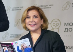 Книгу Федункив высмеяли за откровения: «Открываешь, а там «вареник». Открытка от Айзы»