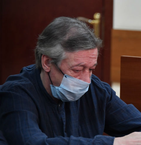 Михаил Ефремов определился с «новым» адвокатом