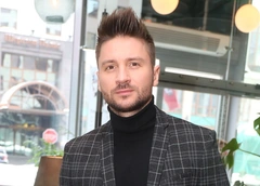 Сергей Лазарев показал видео с подросшей дочерью