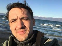 Сбежавший из страны Смольянинов возмутил россиян своими высказываниями — в Госдуме задумались о наказании