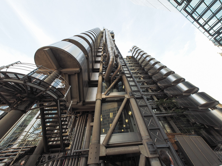 В Лондоне реконструируют знаковое здание Ричарда Роджерса