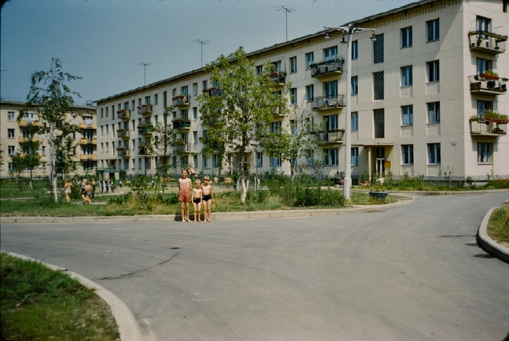 Район Новые Черемушки, Москва, 1964 г. | Источник: JOHN REPS. URBAN EXPLORER COLLECTION/CORNELL UNIVERSITY LIBRARY. CREATIVE COMMONS ATTRIBUTION 4.0 INTERNATIONAL LICENSE (CC-BY)