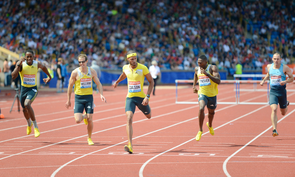 Почему атлеты бегают против часовой стрелки | Вокруг Света