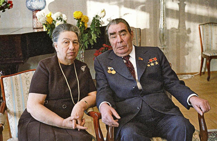 Как одевались первые леди СССР: от Надежды Крупской до Раисы Горбачевой