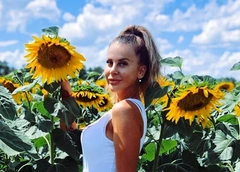 Ольга Ветер попала в ДТП на новой машине