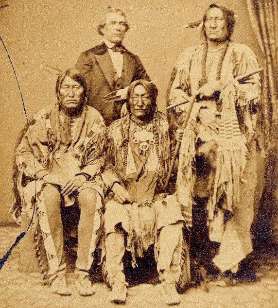 «Наши дети порой бедокурят»: печальная история встречи индейских вождей с Авраамом Линкольном