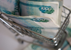Высокими темпами, с учетом инфляции. Минтруд предлагает увеличить МРОТ в России на 2352 рубля
