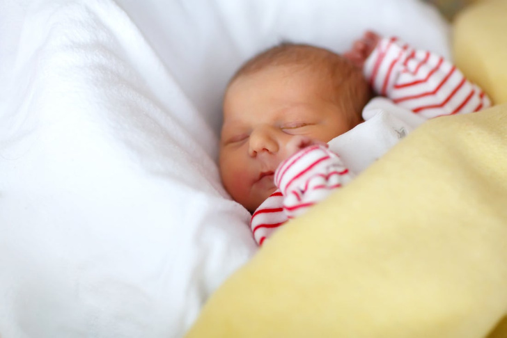 как спит новорожденный ребенок