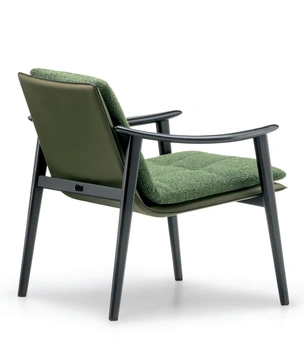 Вещь месяца: кресло Fynn от Minotti