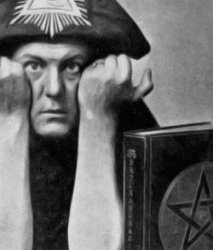8 странных фактов о мистере Алистере Кроули