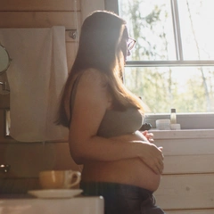 «Хожу с животом почти 2 года»: мама забеременела через 2 недели после родов