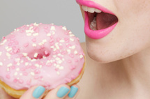 Диета для сладкоежек: чем заменить сахар