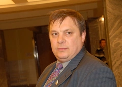 Андрей Разин угрожает судом Юрию Шатунову
