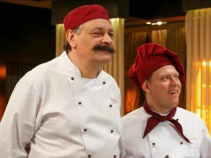 Она мечтала о красивом романе, а он о... еде. Вспоминаем любимый сериал «Кухня»