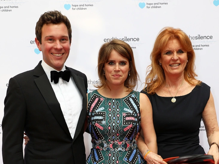 Джек Бруксбэнк, принцесса Евгения и Сара Фергюсон, 2017 год