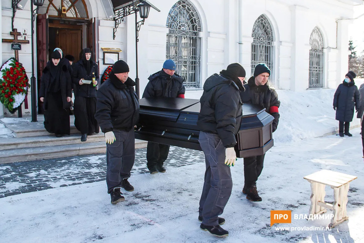 Писательницу Татьяну Полякову похоронили во Владимире
